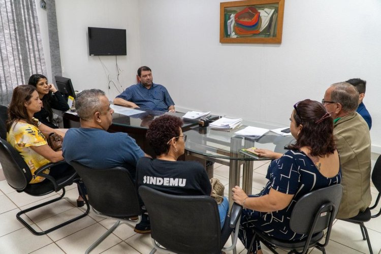 Sem acordo, greve de servidores continua em Uberaba