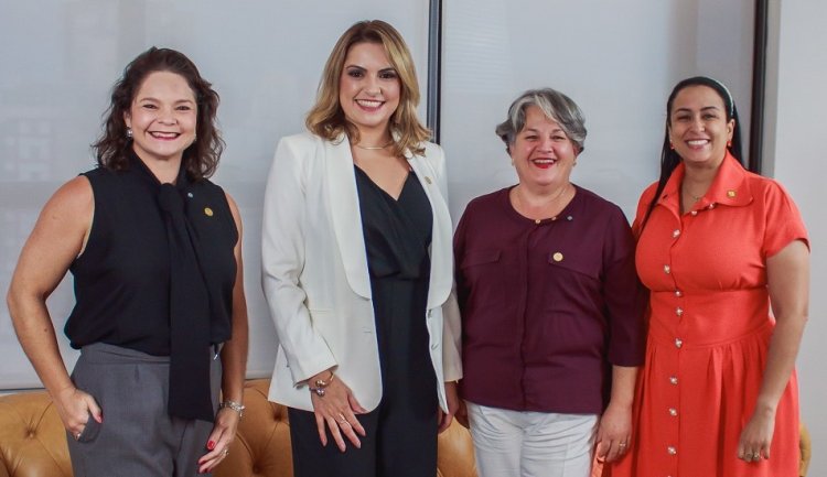 A Presidente Ângela Botelho e as Diretoras Institucionais da CAAMG estreiam no podcast Conexão Caixa em celebração ao Mês da Mulher